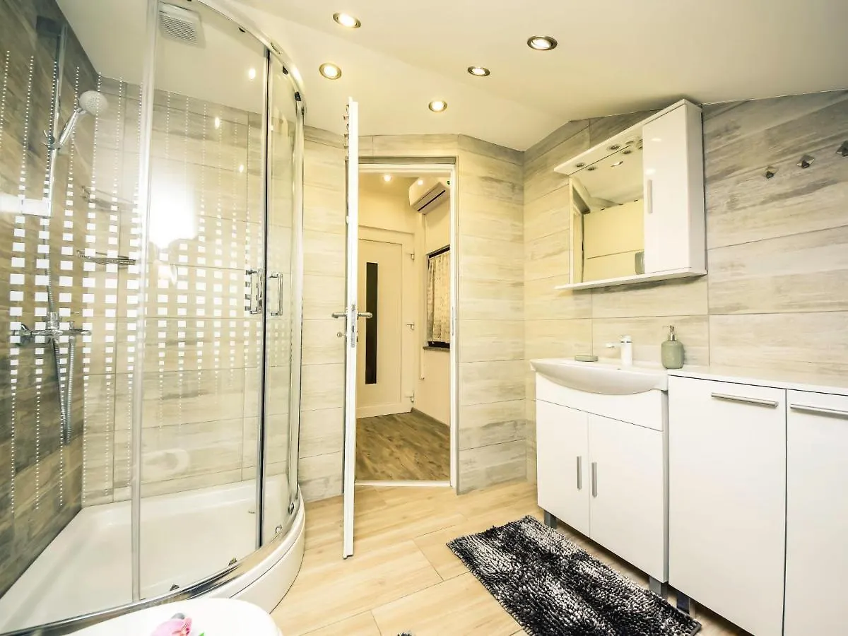 Apartment Matanovi Dvori-2 By Interhome Vir
